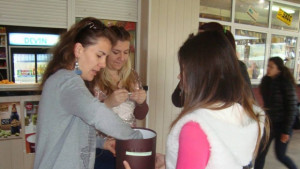 Студенти проведоха акция за Деня на Земята