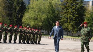 Армията с нови униформи до края на годината