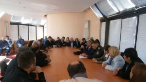 Новоназначената полска охрана с инструктаж в общинска администрация