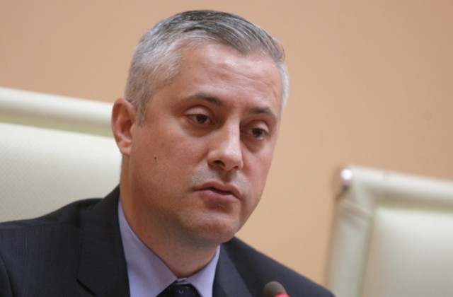 ДАНС ще проверява кандидат-купувачите на НИТИ-Казанлък