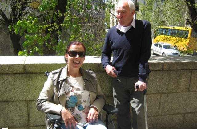 Дари от твоето дете на дете в нужда в Дупница