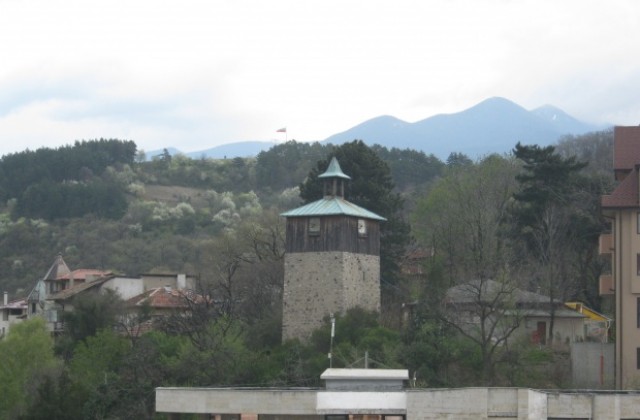 Часовниковата кула в Дупница не работи