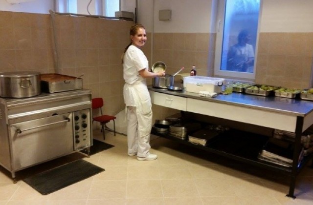 Готова е новата кухня на ЦДГ „В. Терешкова“ в Аспарухово