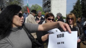 Протестиращи срещу социалните жилища в Аспарухово Следващия път ще блокираме