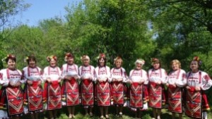 Преглед на художествената самодейност проведоха в село Комарево