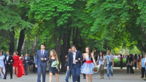 Ето къде и кога ще са абитуриентските балове тази година