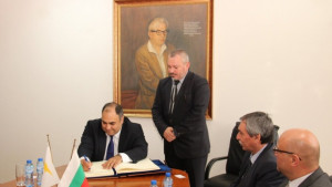 Посланикът на Кипър посети ВТУ