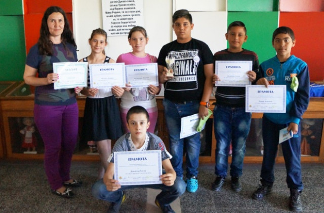 Ученици от П. Тръмбеш с награда от фестивал на училищния театър на немски език