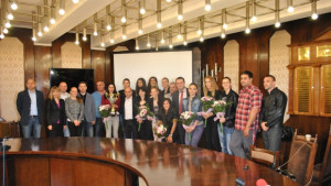 Баскетболистките с отборна премия от Общината за шампионската титла