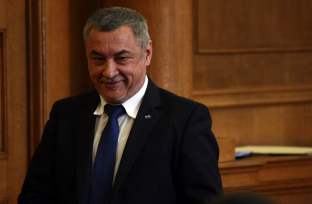 Комисия в НС ще нищи състоянието на енергетиката до средата на 2015-а