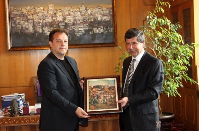 Даниел Панов посрещна посланика на Австрия