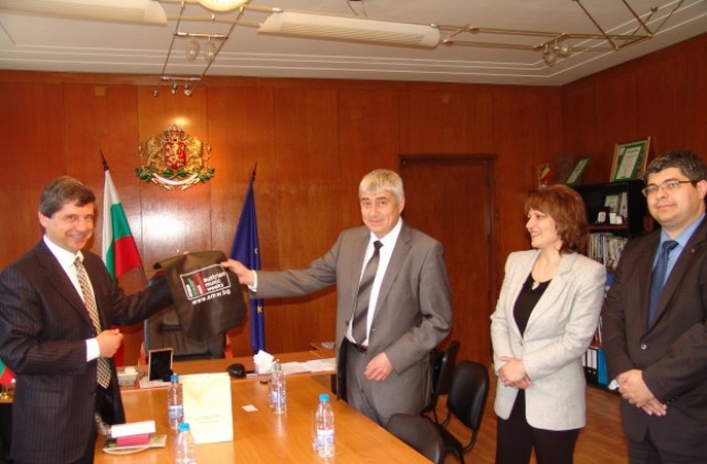 Областният управител представи важни за региона проекти пред австрийския посланик