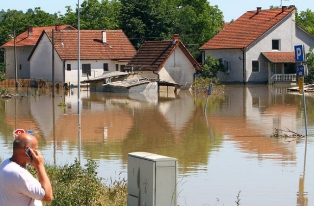 Спасители от Пловдив помагат при бедствия в Европа