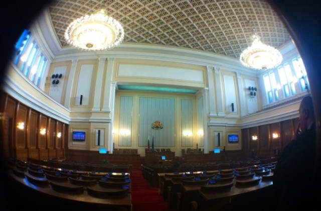 Въвеждат принципа замърсителят плаща в Закона за водите