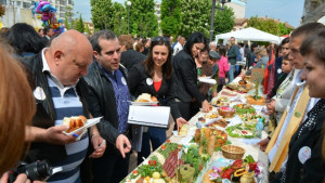 Празникът на яйцето събра над 4000 души в Павликени