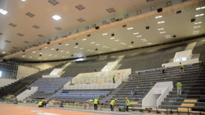 Редят седалките в Зала Конгресна съблекалните са готови снимки