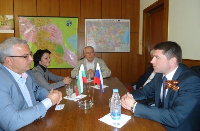 Кметът посрещна руски вицеконсул
