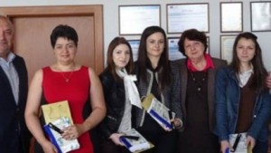 Студенти по право на ВСУ с първо място в Националното