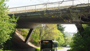 Няма опасност за моста по пътя за Златни пясъци