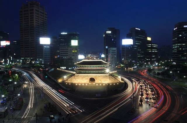 Автобус амфибия ще вози туристи в Сеул