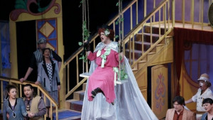 Мариан Бачев гостува във Велико Търново с Лелята на Чарли