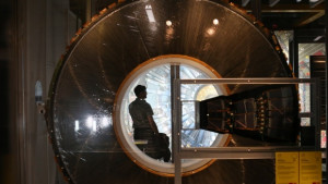 Колайдерът започна да набира мощност