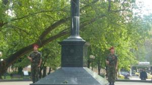 Венци и цветя в памет на загиналите български воини