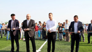 Откриха футболен терен с изкуствена настилка на Трейс Арена