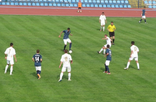 „Дунав“ с първа загуба в първенството навръх Деня на Русе