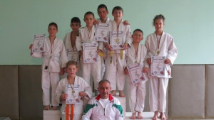 Еленските джудисти с осем отличия от турнир в Севлиево