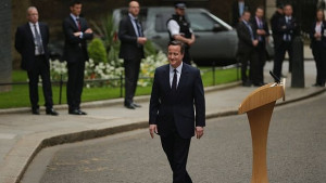 Мудис Рейтингът на Великобритания може да бъде изложен на риск