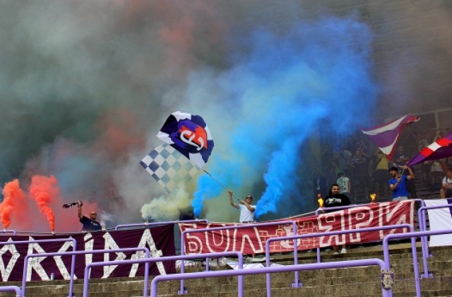 Престижно реми при завръщането на Етър на стадион Ивайло