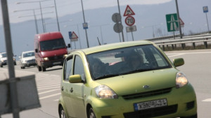 Ремонти по магистралите затрудняват движението
