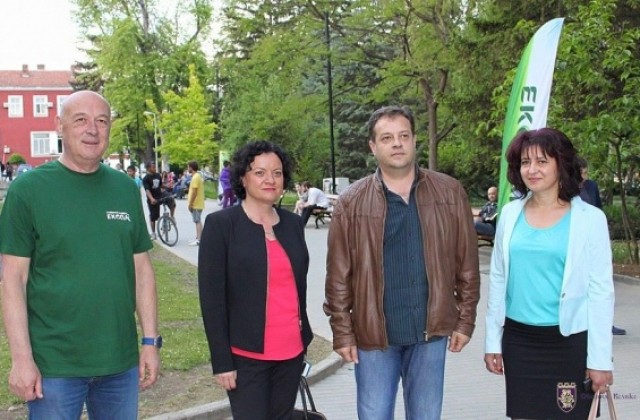 Над 1700 тона отпадъци събрани в първия ден на кампанията Да изчистим България