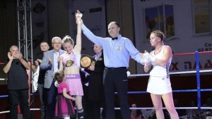 Българка стана световна шампионка в профибокса по време на Vratsa