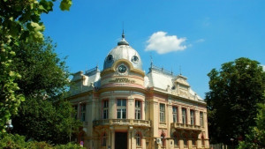 Безплатни читателски карти раздават в библиотеката