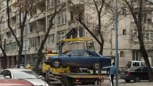 Вдигат глобата за неправилно паркиране