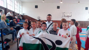 6 каратеки на Дарис на Балканското първенство в Черна гора