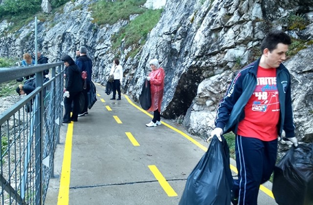 Областна администрация-Враца се включи в кампанията на БТВ „Да изчистим България заедно
