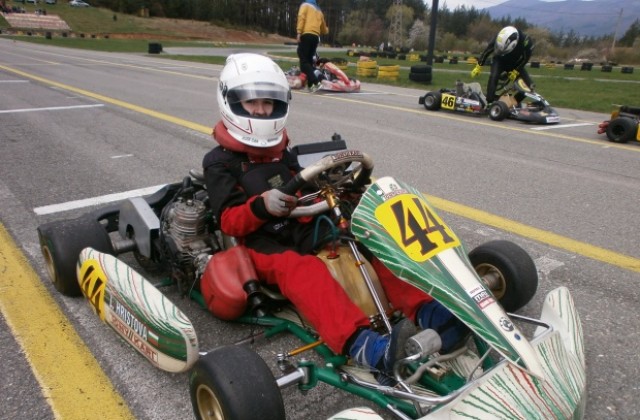 Кюстендилците Христо Пенов и Дейвид Митов с първи места на писта Пауталия