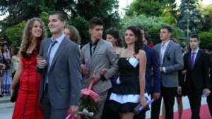 Във В Търново започват абитуриентските дефилета