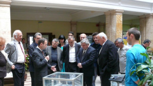 Изложба на разработки на студенти и докторанти откриха в университета