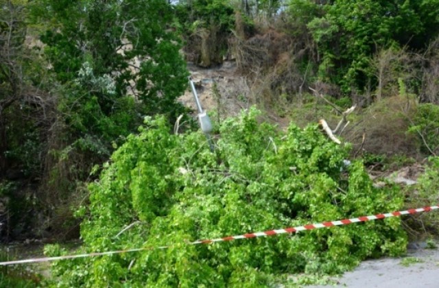Достъпът до Крайбрежната алея остава ограничен поне до юни
