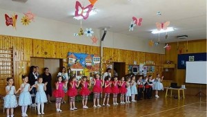 ЦДГ Юнско въстание беше домакин на Областен конкурсизложба