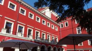 Започва процедурата за ремонт на Драмата в Пловдив