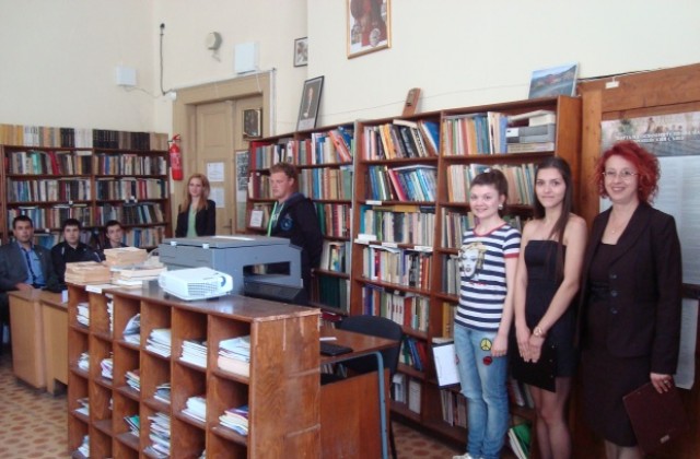 Хуманитарната гимназия във В. Търново чества 135 години от създаването си