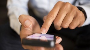 КЗП забрани на телеком да премълчава информация за тарифирането на