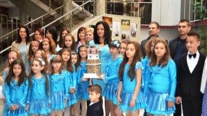 Регионалният министър посрещна деца от Общински детски комплекс