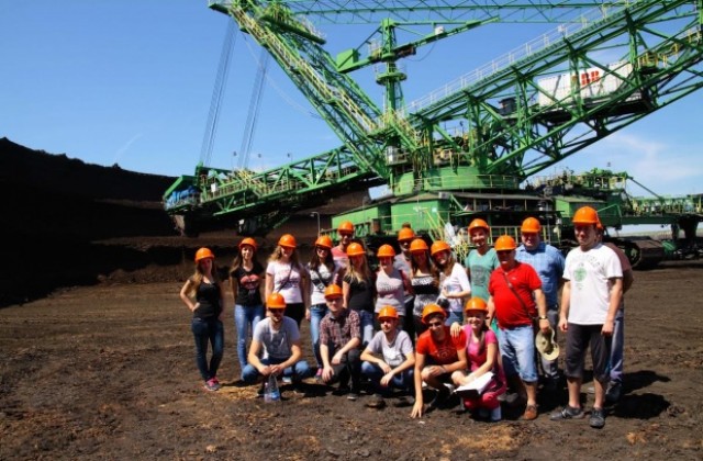 Студенти посетиха „Мини Марица-изток