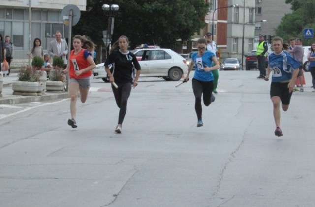 25 отбора премериха сили в 48-та щафетна обиколка на Горна Оряховица